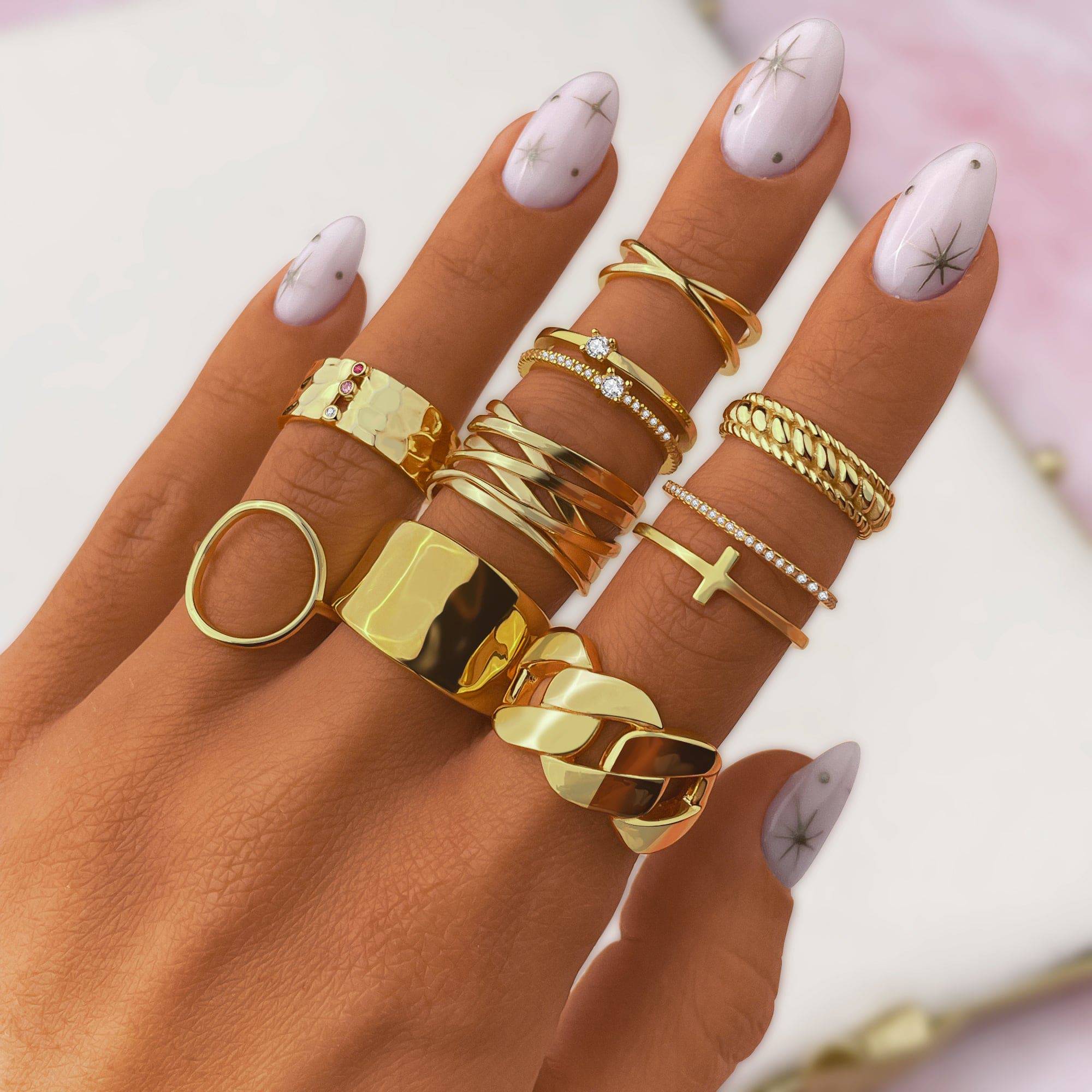 Ovali Ring